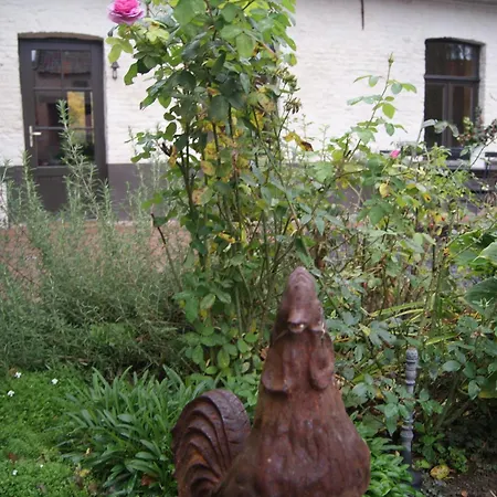 - La Cense Du Pont Bed & Breakfast