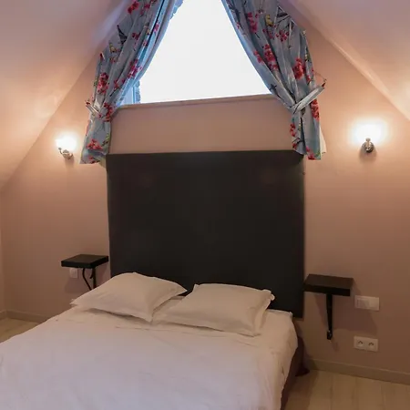 - La Cense Du Pont Bed & Breakfast